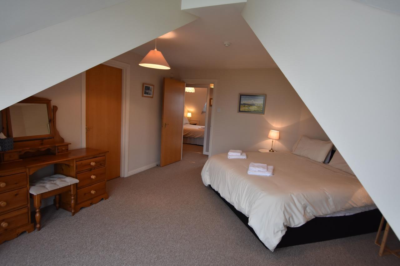 The Links Apartment Portrush Exteriör bild